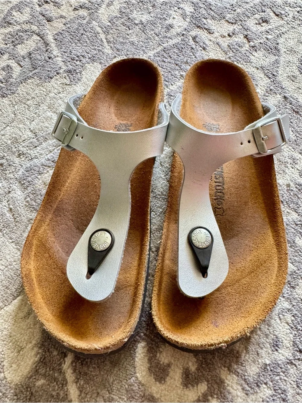 Birkenstock Silver Gizeh Thong Sandals Girls